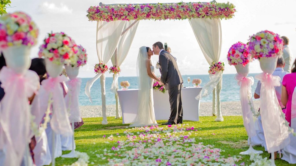 Matrimonio in spiaggia: come fare e le 20 location dove organizzarlo |  Explore by Expedia